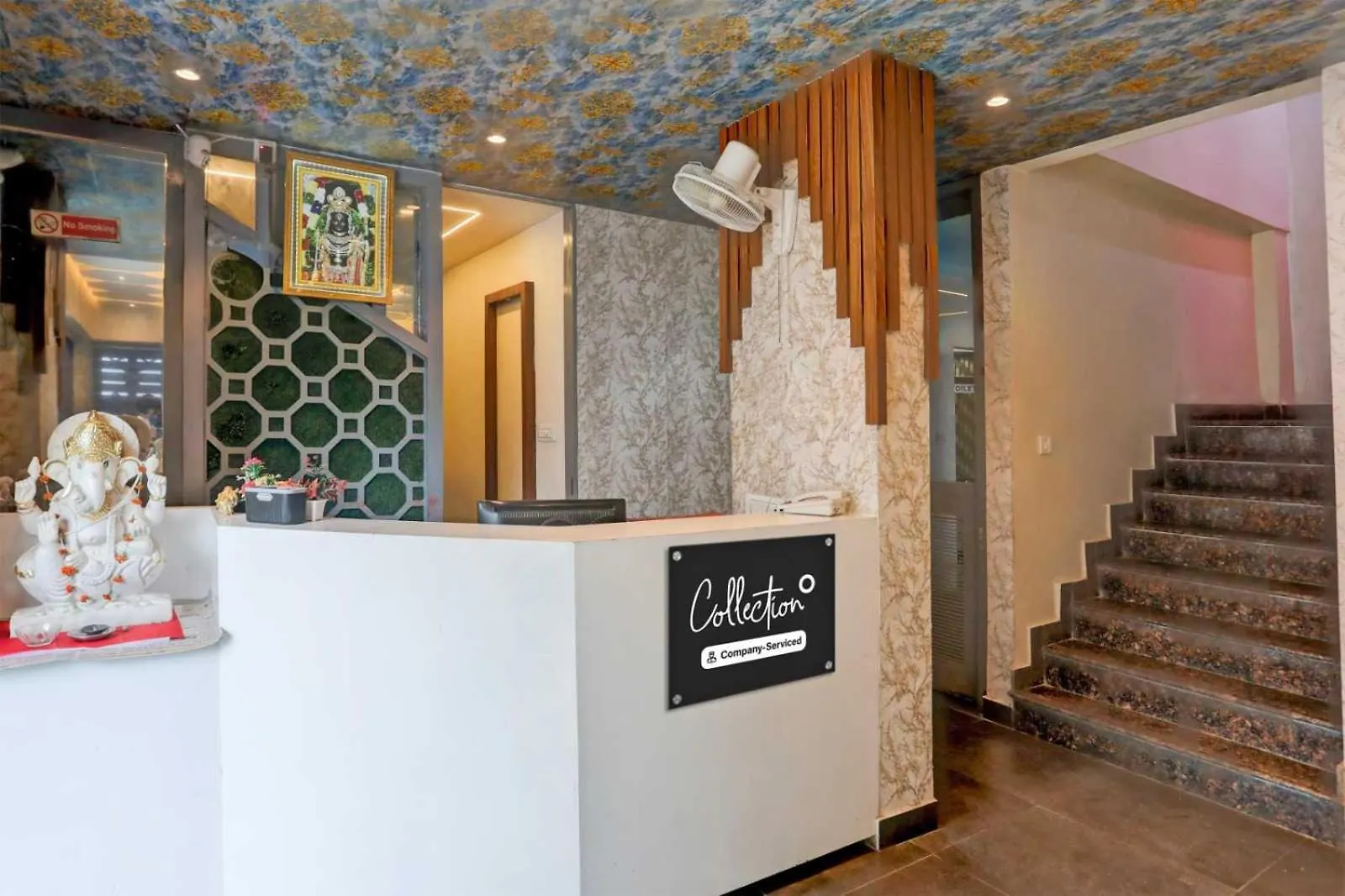 Hotel O Blue Mountain Udaipur India